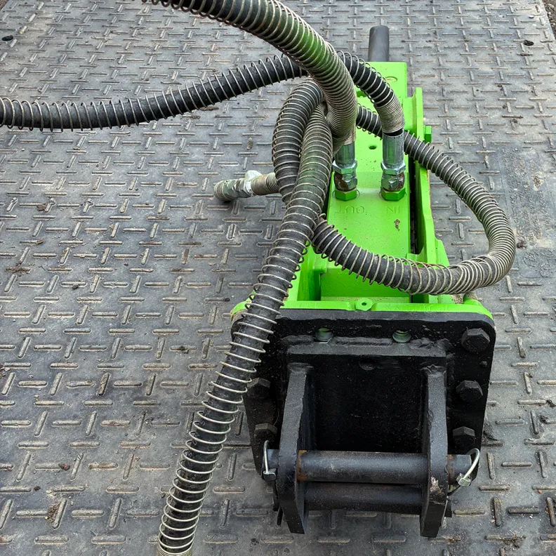 1T Attachment Breaker Impact IB100V 2021